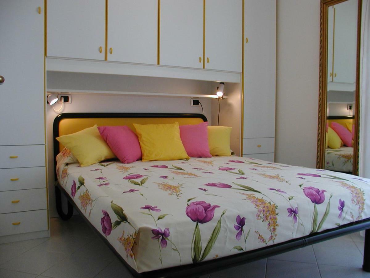 Appartement Complesso Solarium à Bibione Extérieur photo