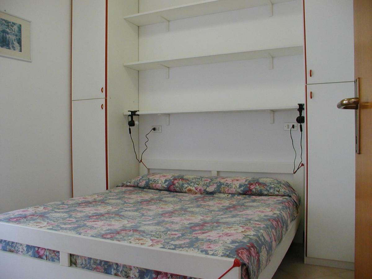 Appartement Complesso Solarium à Bibione Extérieur photo