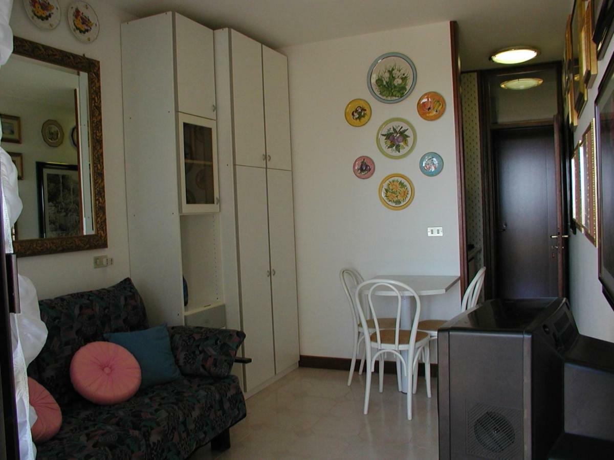 Appartement Complesso Solarium à Bibione Extérieur photo