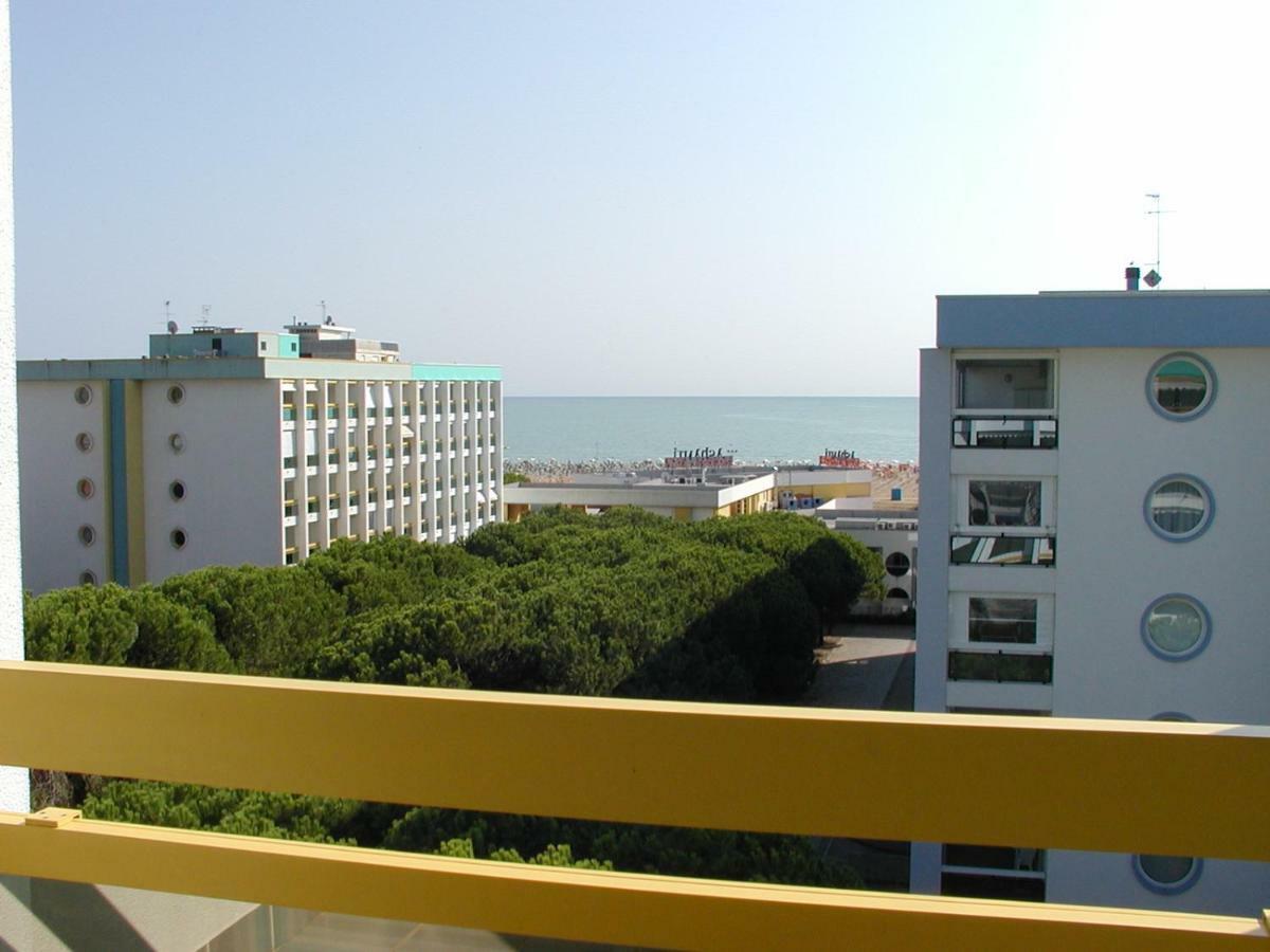Appartement Complesso Solarium à Bibione Extérieur photo